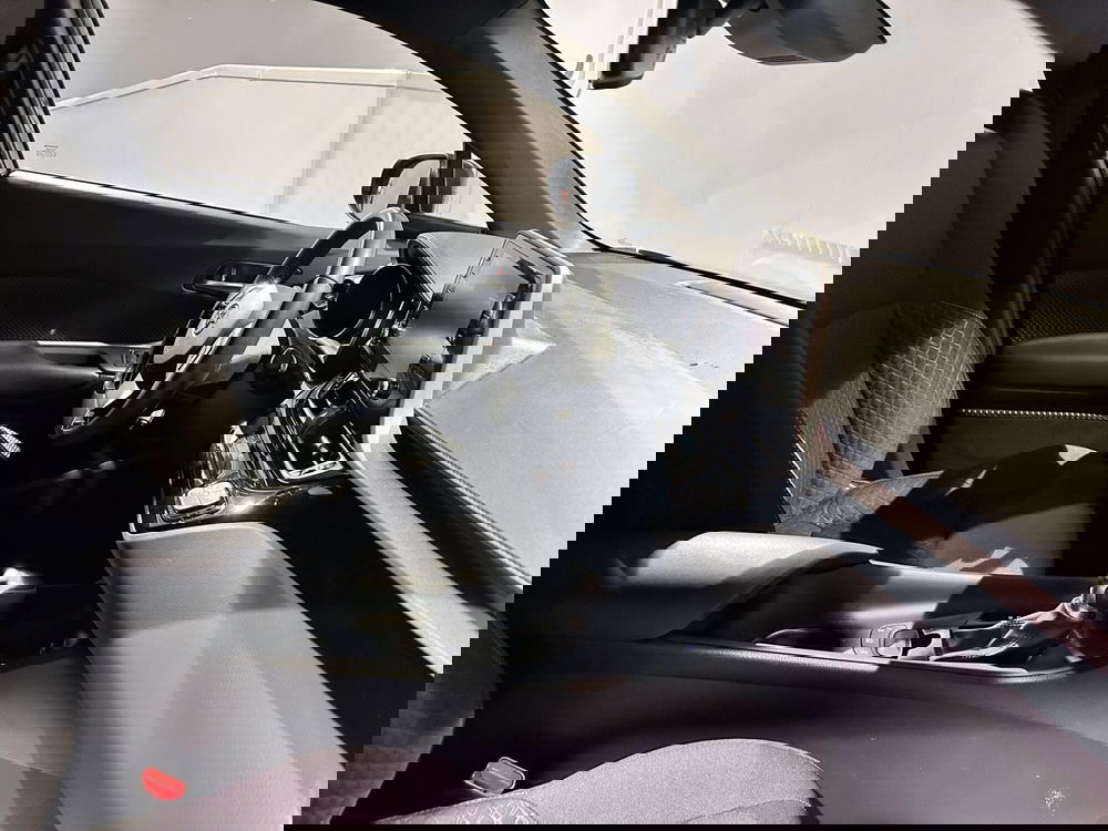 Toyota Toyota C-HR usata a Milano (7)