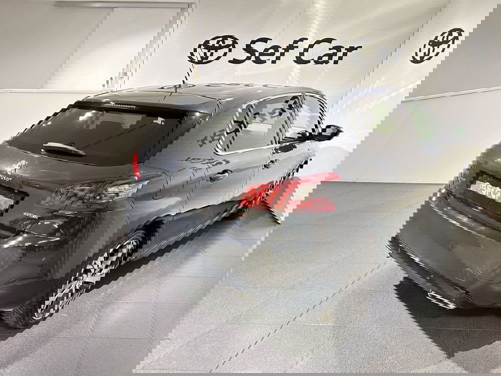 Peugeot 308 usata a Milano (4)