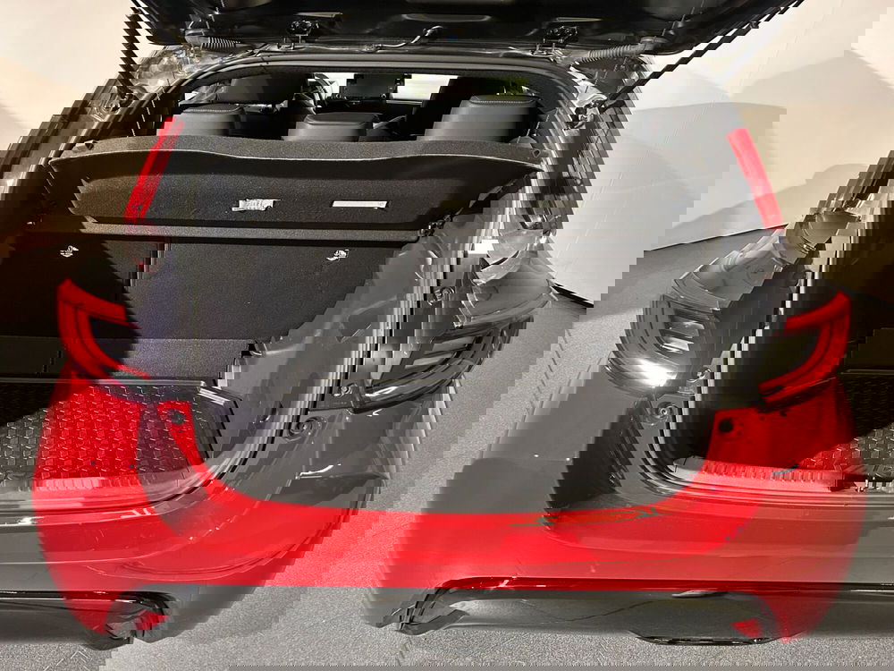 Toyota Yaris usata a Milano (11)