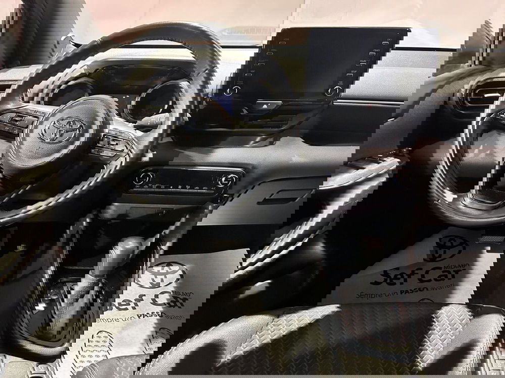 Toyota Yaris usata a Milano (9)