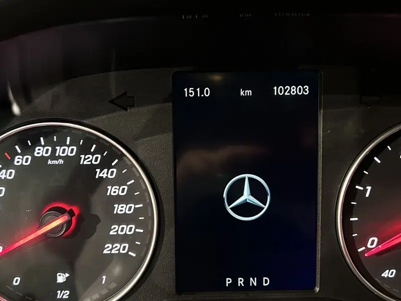 Mercedes-Benz Classe T usata a Milano (9)