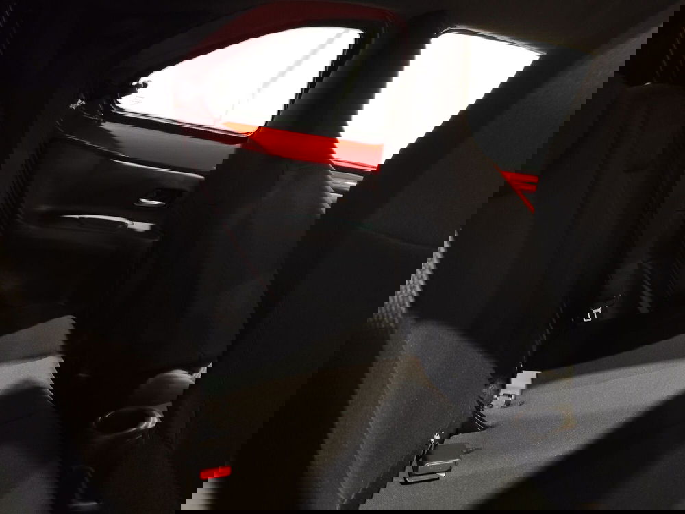 Toyota Aygo X usata a Roma (8)