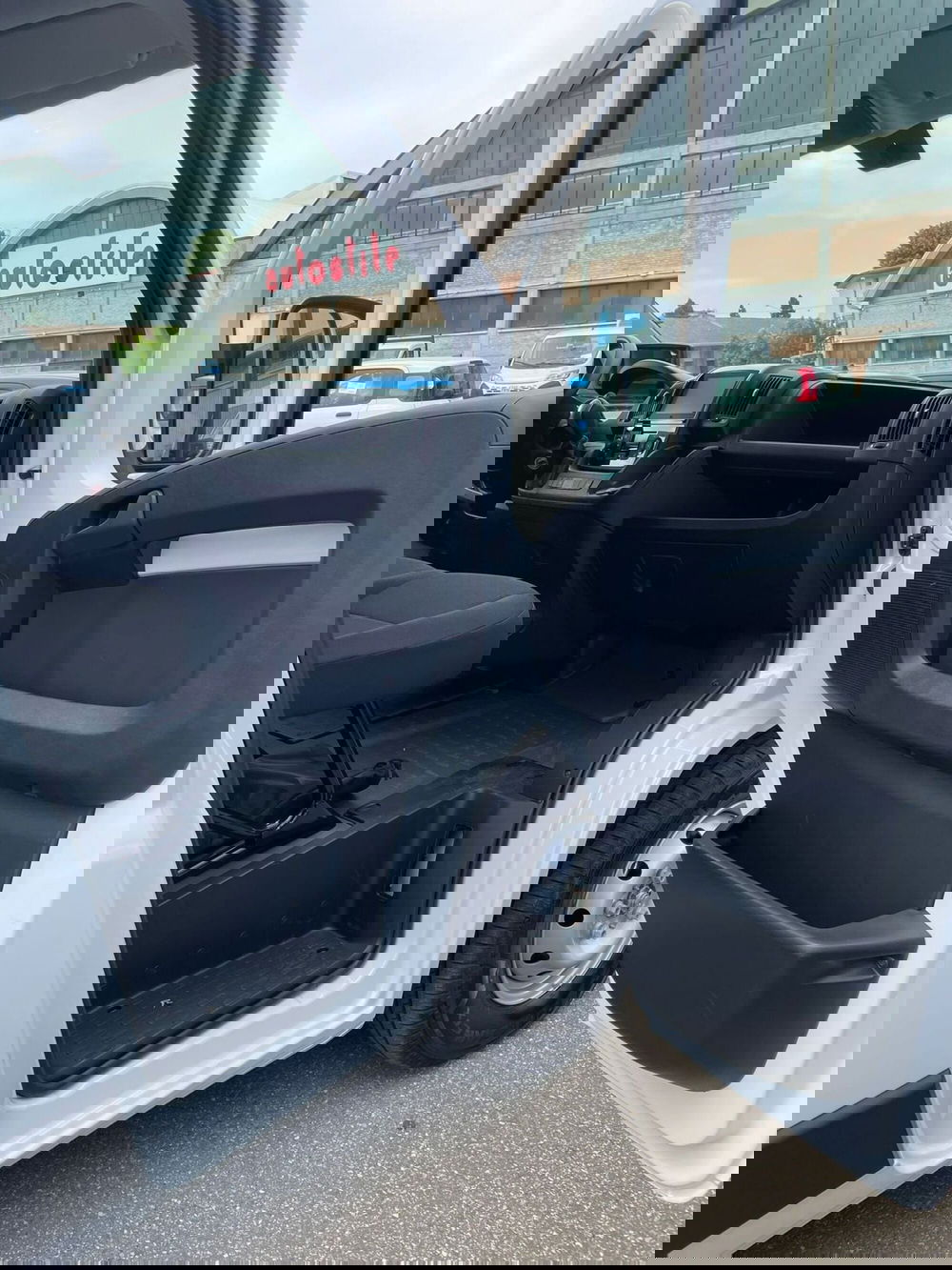 Fiat e-Ducato Furgone nuova a Reggio Emilia (10)