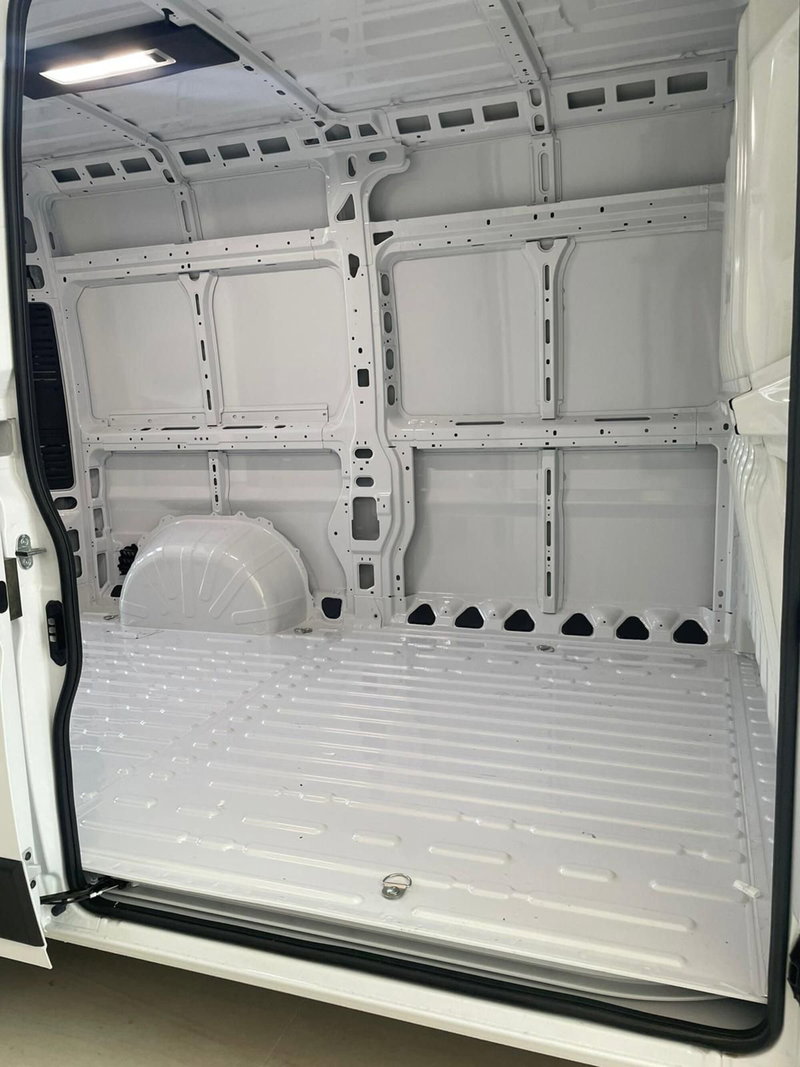 Fiat e-Ducato Furgone nuova a Reggio Emilia (15)
