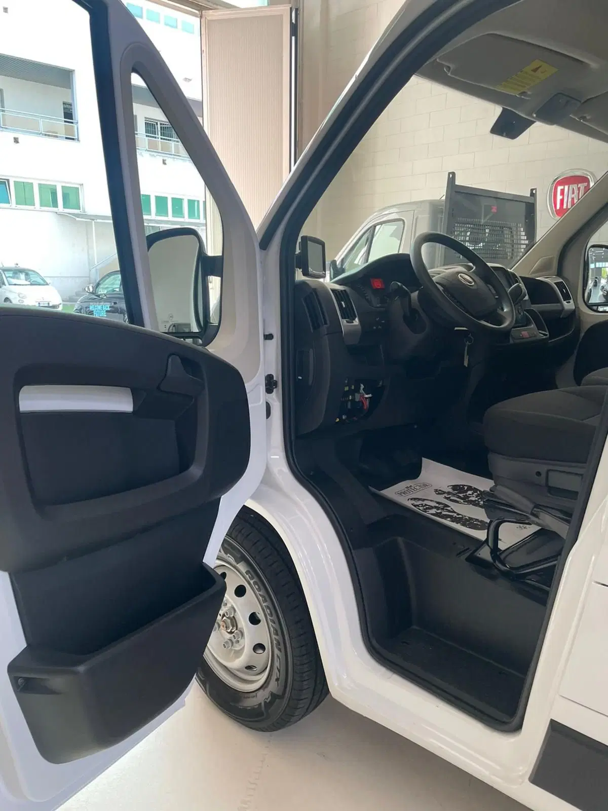 Fiat e-Ducato Furgone nuova a Reggio Emilia (5)