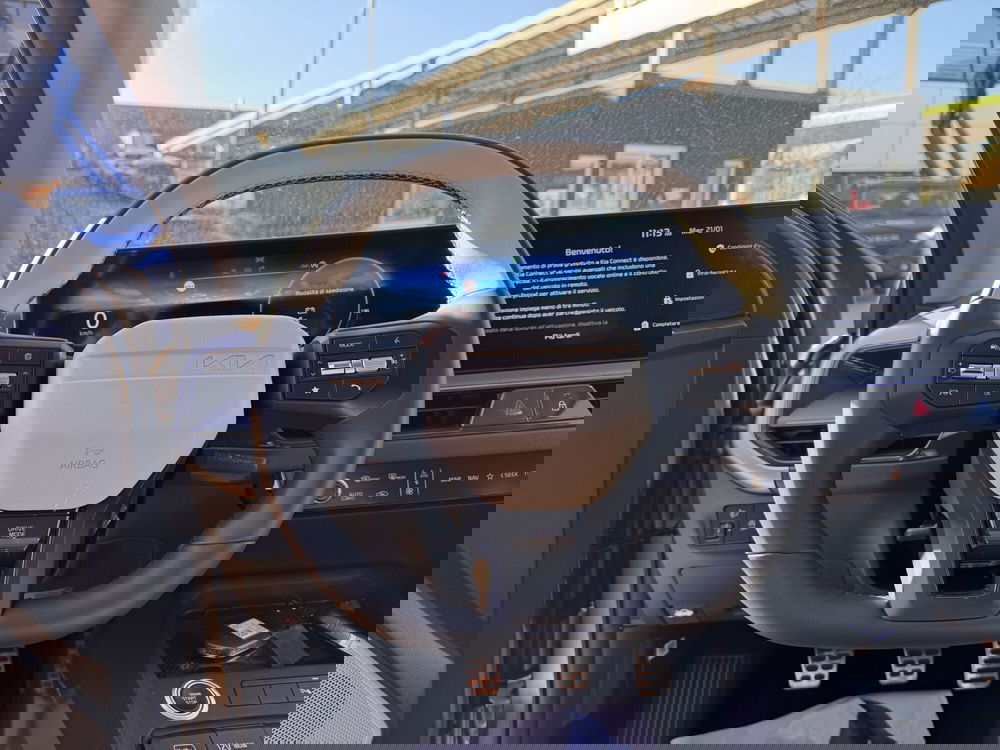 Kia Stonic nuova a La Spezia (12)