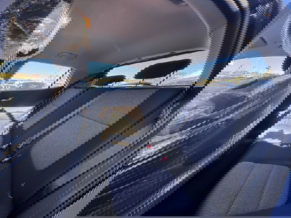 Kia Stonic nuova a La Spezia (11)