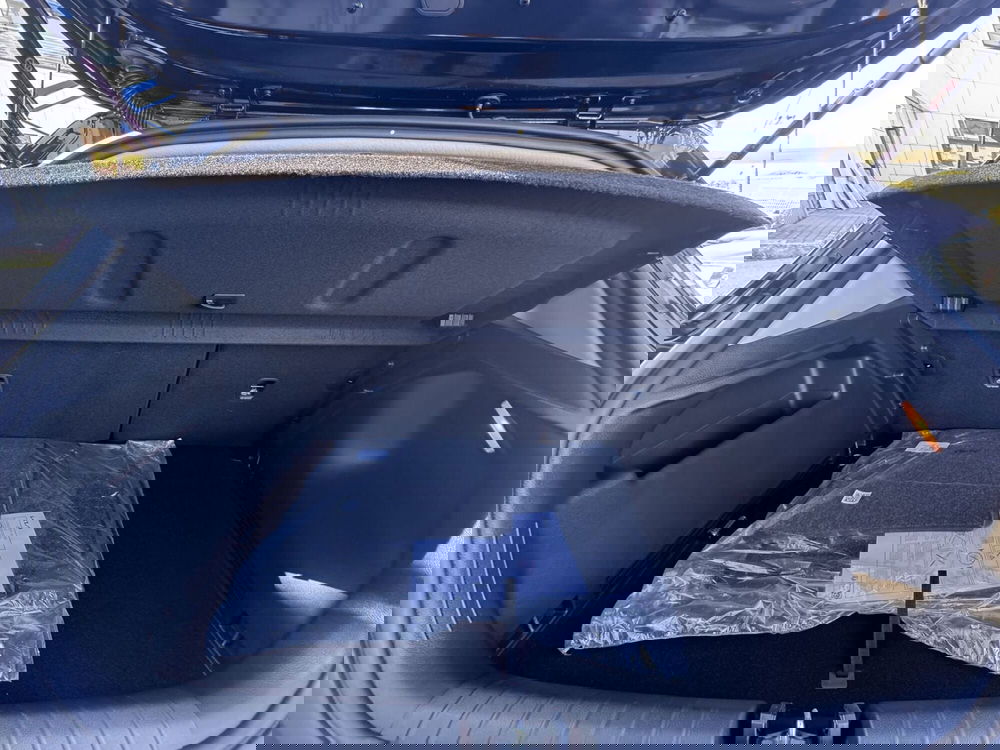 Kia Stonic nuova a La Spezia (18)