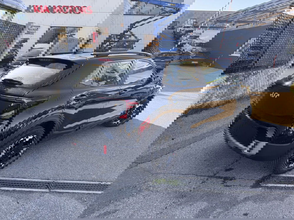 Kia Stonic nuova a La Spezia (7)