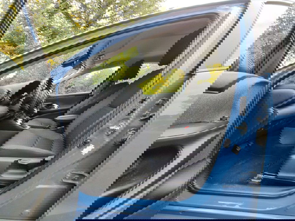 Toyota Yaris usata a Bologna (10)