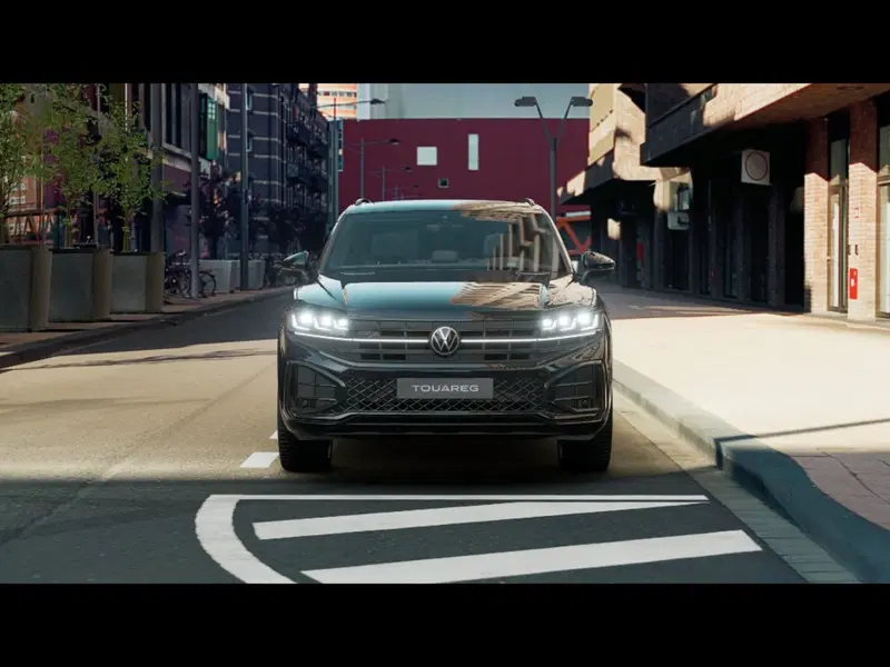 Volkswagen Touareg nuova a Livorno (5)