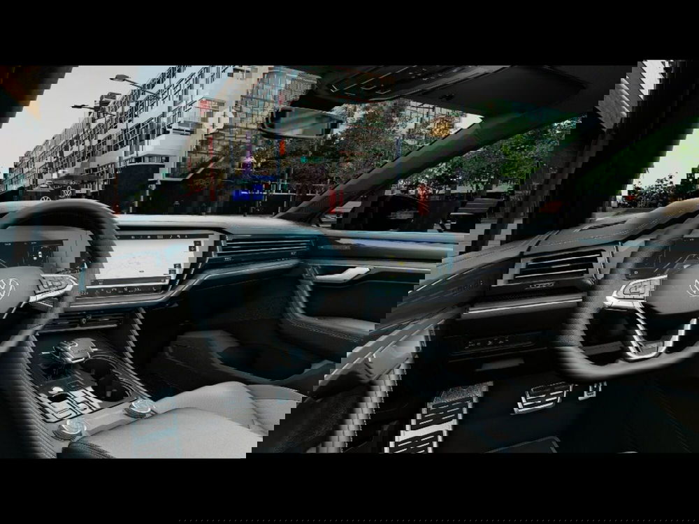 Volkswagen Touareg nuova a Livorno (6)