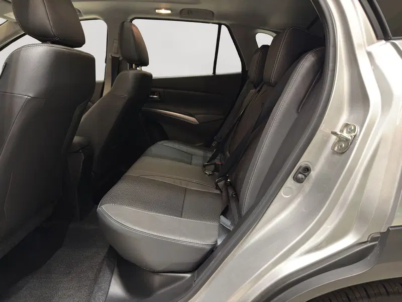 Suzuki S-Cross usata a Latina (11)