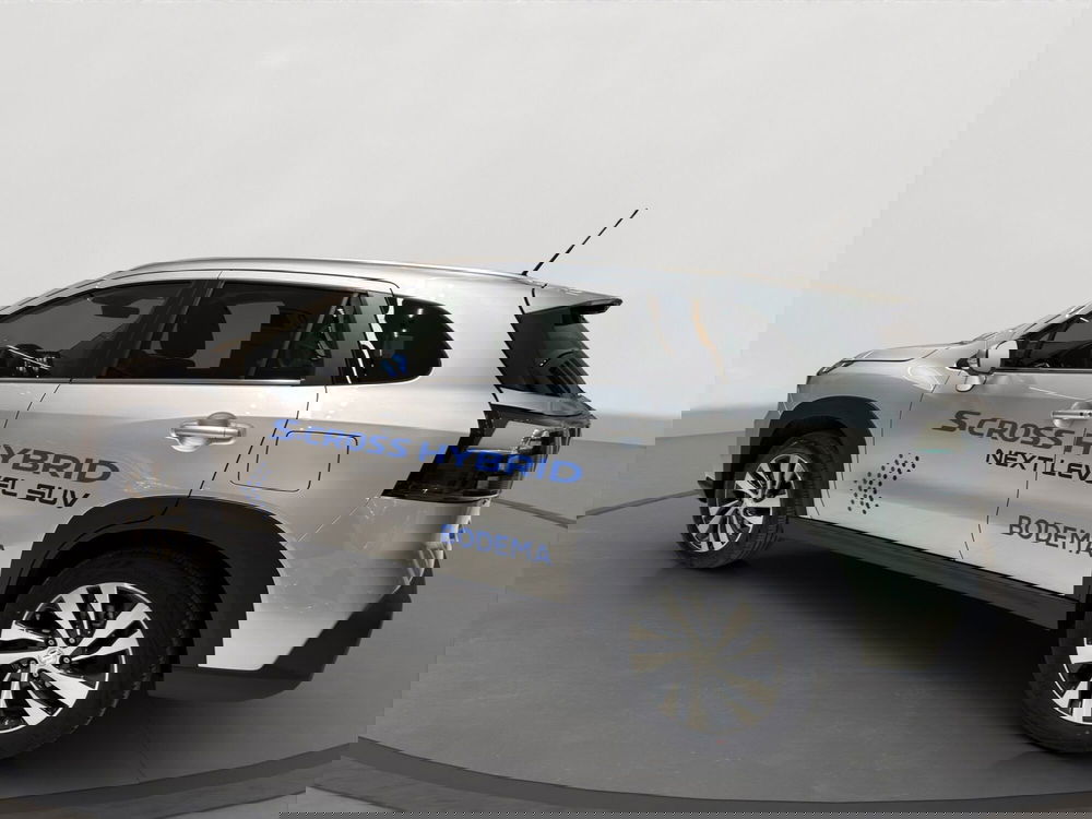 Suzuki S-Cross usata a Latina (2)