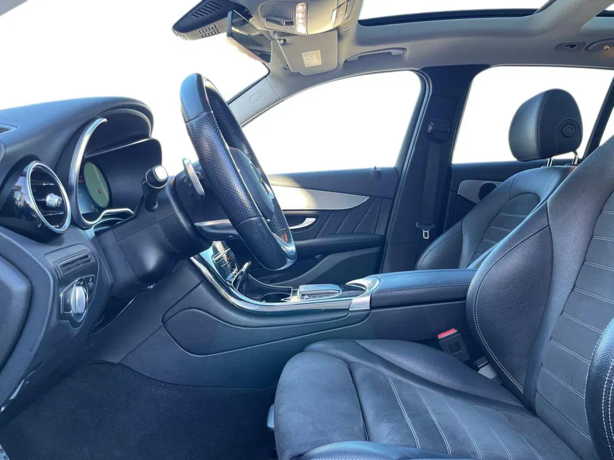 Mercedes-Benz GLC Coupé usata a Bari (10)