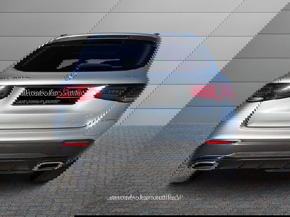 Mercedes-Benz GLC Coupé usata a Bari (4)