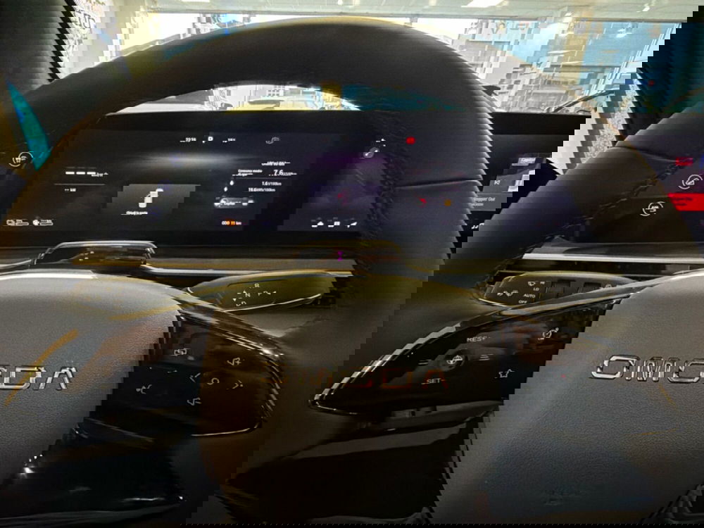 Omoda Omoda 9 SHS-P nuova a Vercelli (12)