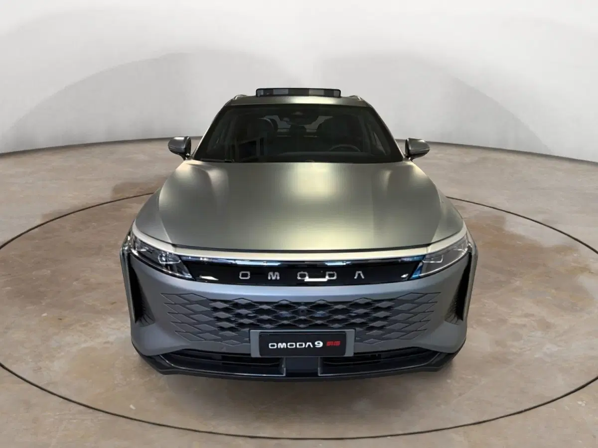Omoda Omoda 9 SHS-P nuova a Vercelli (2)