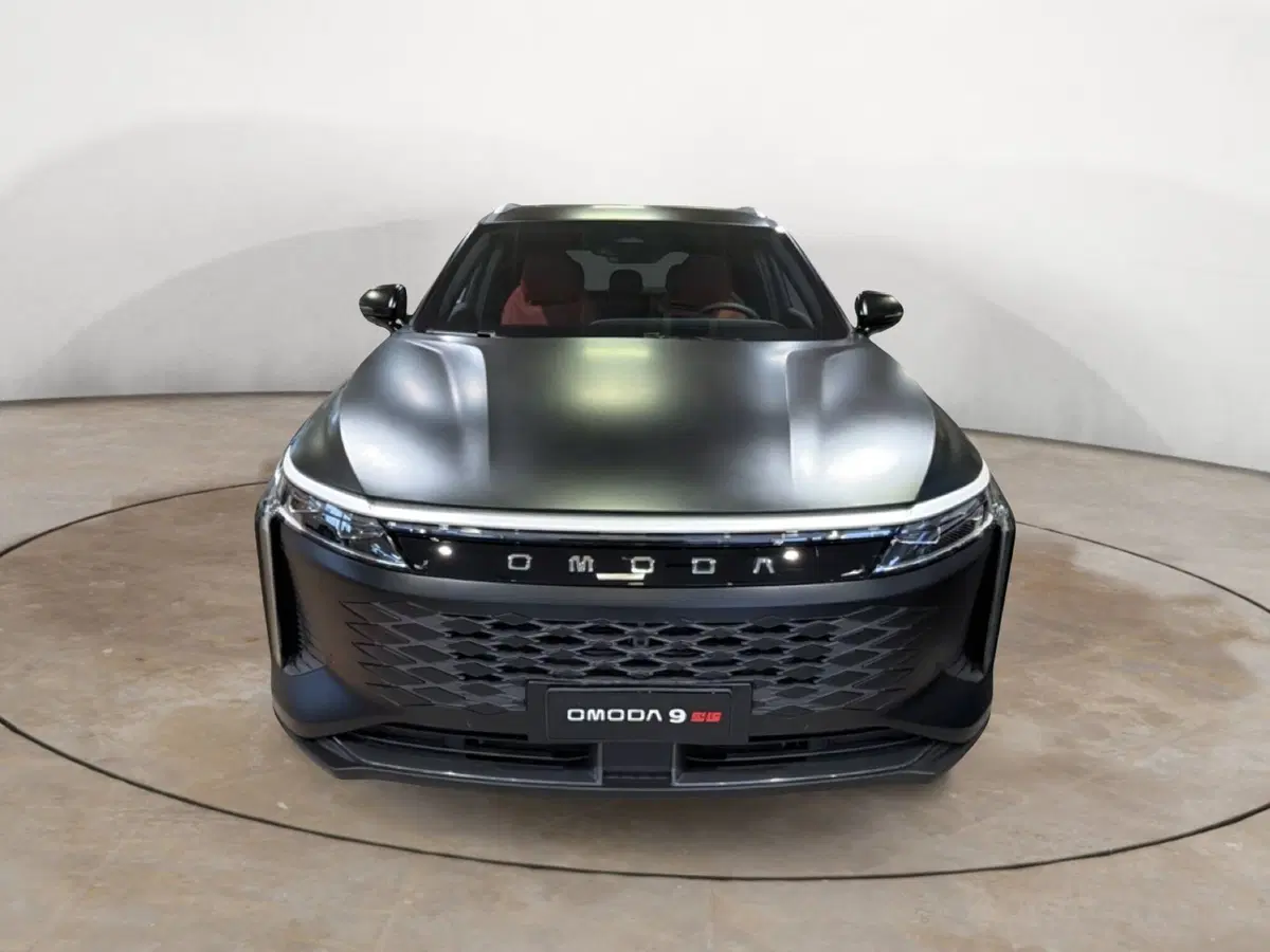 Omoda Omoda 9 SHS-P nuova a Vercelli (2)