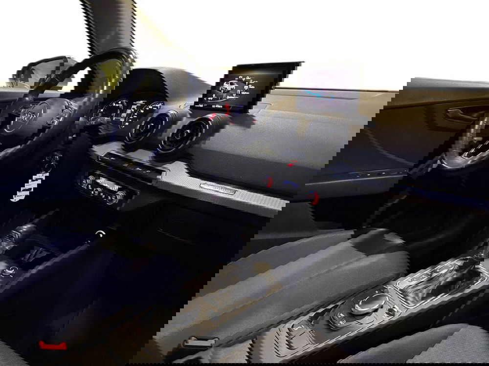 Audi Q2 usata a Macerata (12)