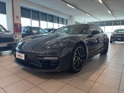 Porsche Panamera Sport Turismo Sport Turismo 2.9 4S e-hybrid auto del 2021 usata a Messina