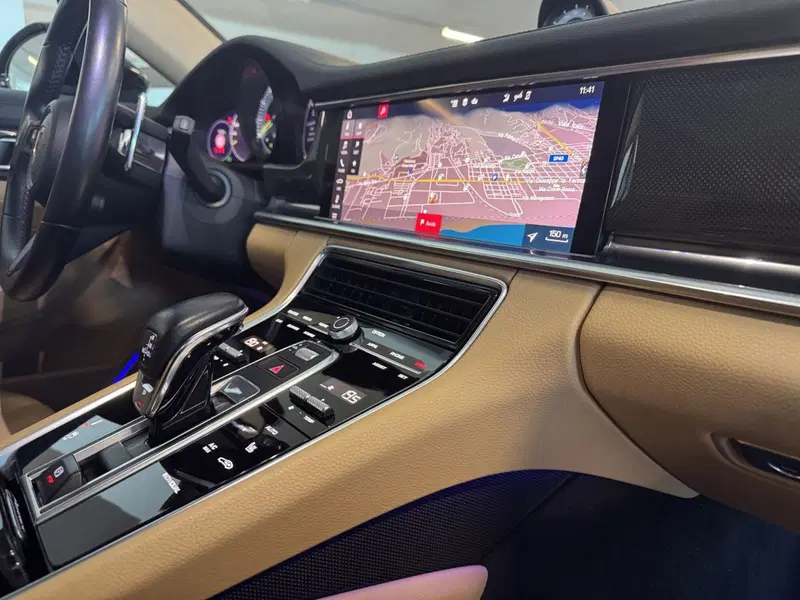 Porsche Panamera Sport Turismo usata a Messina (15)