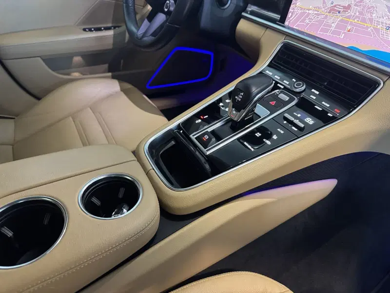 Porsche Panamera Sport Turismo usata a Messina (16)