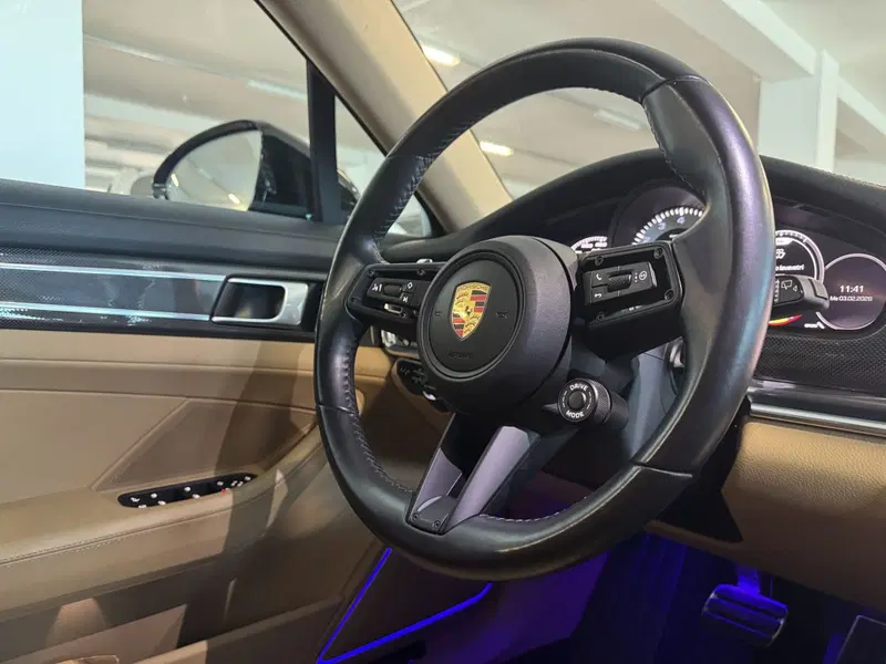 Porsche Panamera Sport Turismo usata a Messina (17)