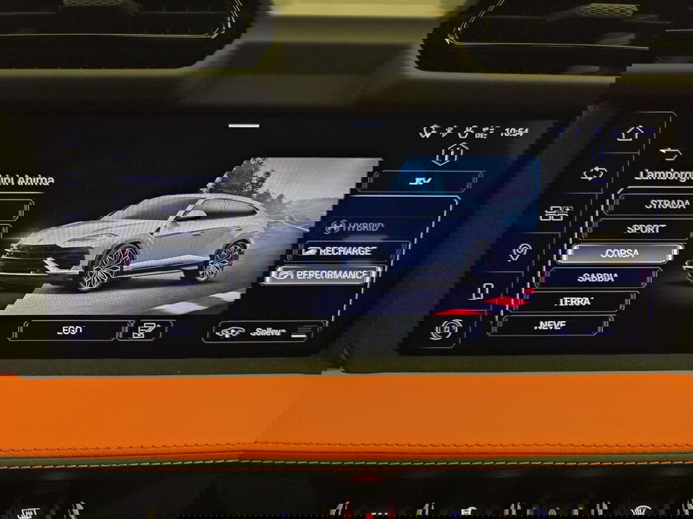 Lamborghini Urus usata a Bologna (13)