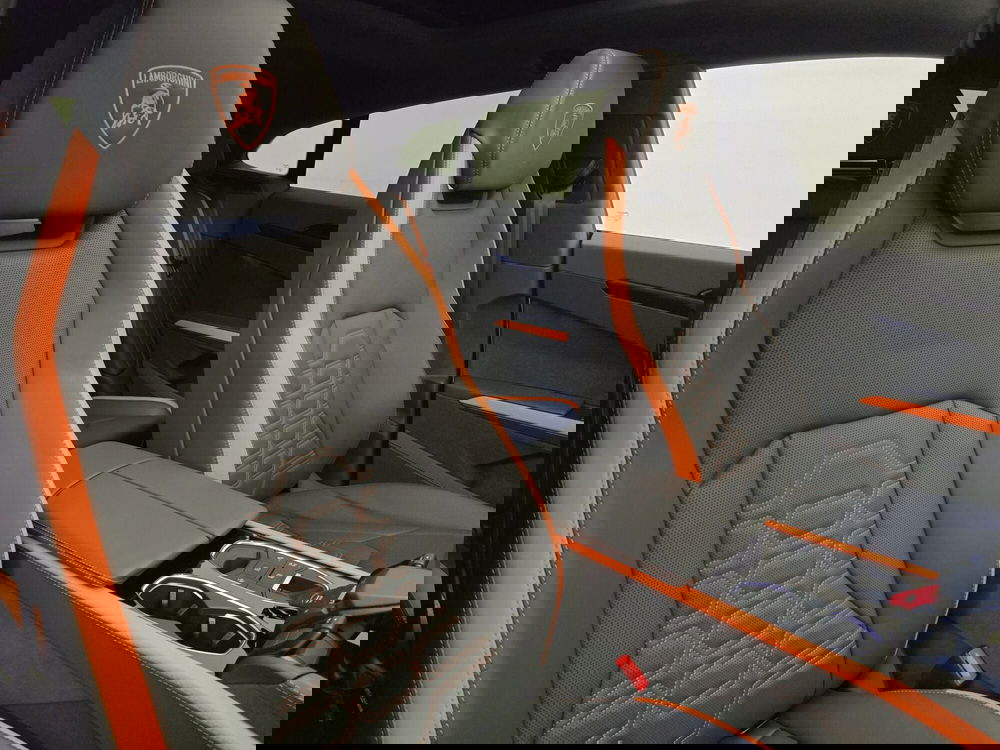 Lamborghini Urus usata a Bologna (17)