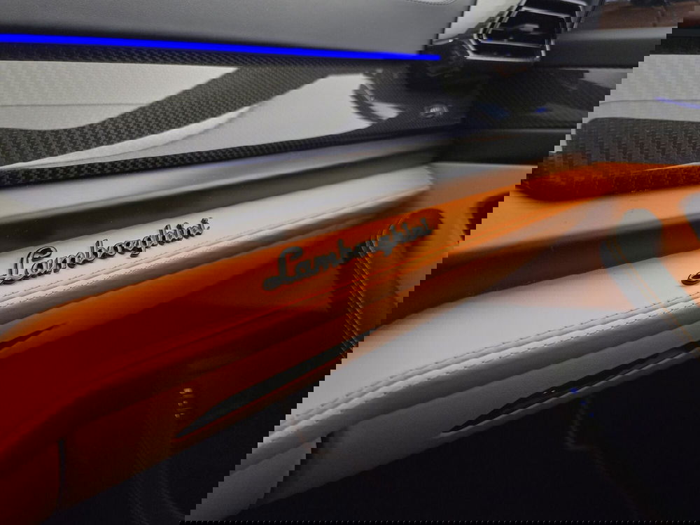 Lamborghini Urus usata a Bologna (18)