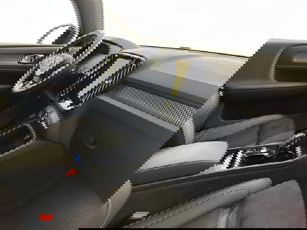 Volvo XC40 usata a Bergamo (10)