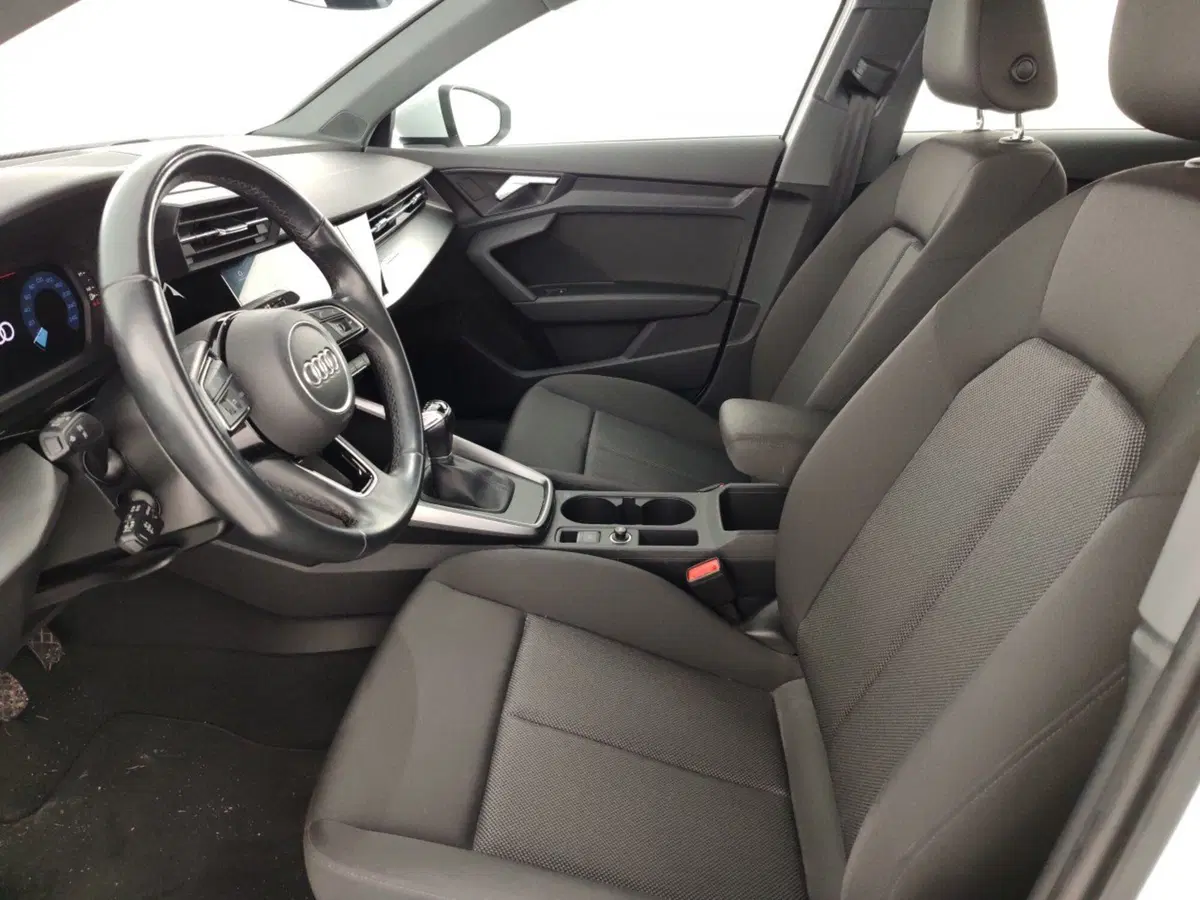 Audi A3 Sportback usata a Massa-Carrara (7)