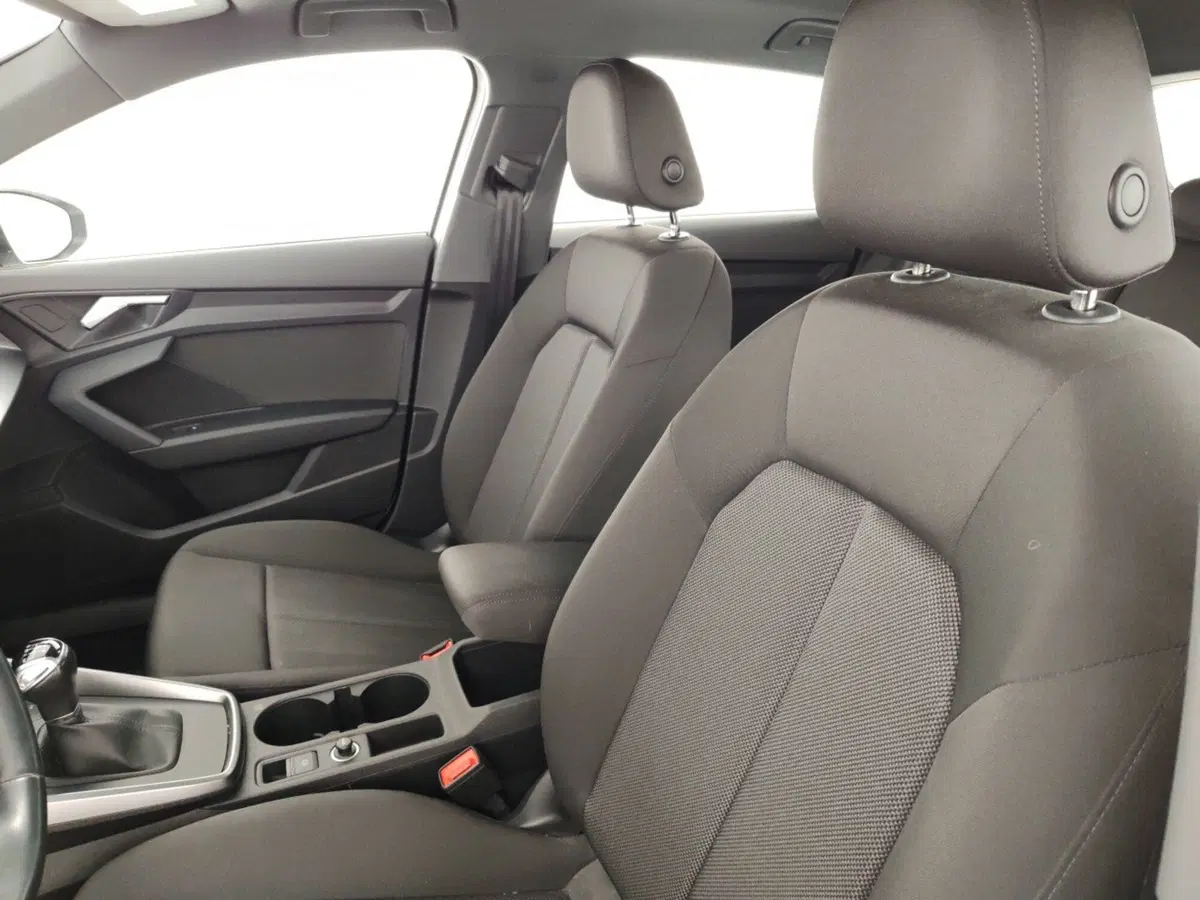 Audi A3 Sportback usata a Massa-Carrara (9)