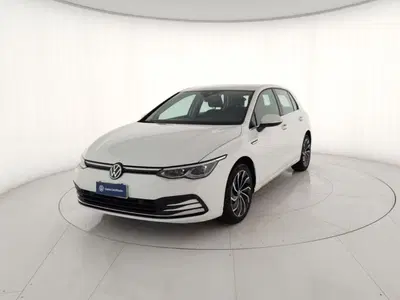 Volkswagen Golf 1.5 TSI EVO ACT Style del 2021 usata a Massa