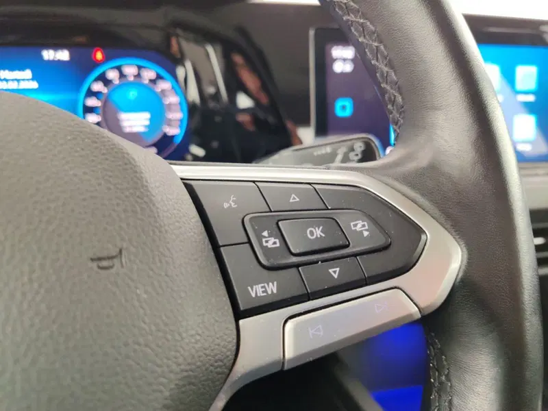 Volkswagen Golf usata a Massa-Carrara (13)