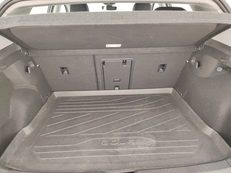 Volkswagen Golf usata a Massa-Carrara (16)