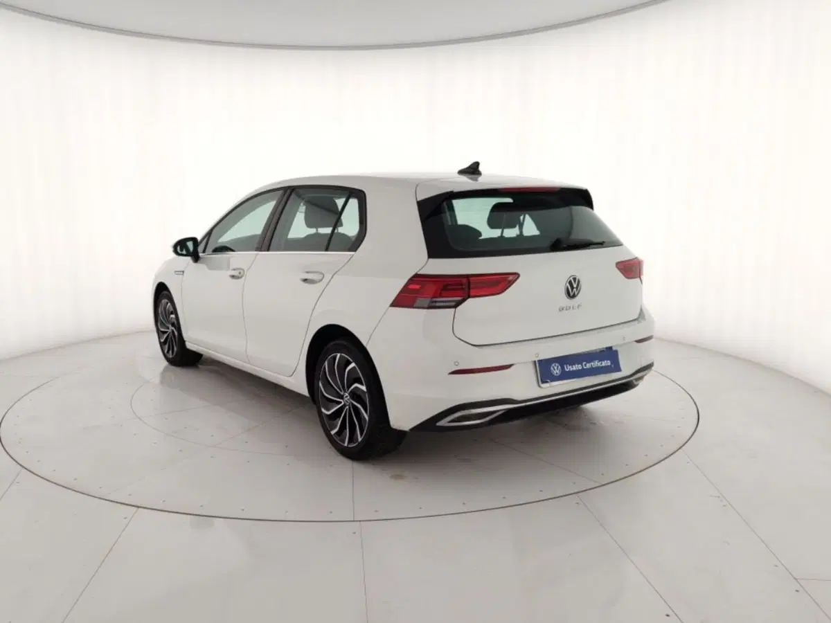 Volkswagen Golf usata a Massa-Carrara (2)