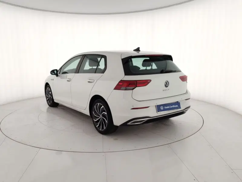Volkswagen Golf usata a Massa-Carrara (2)