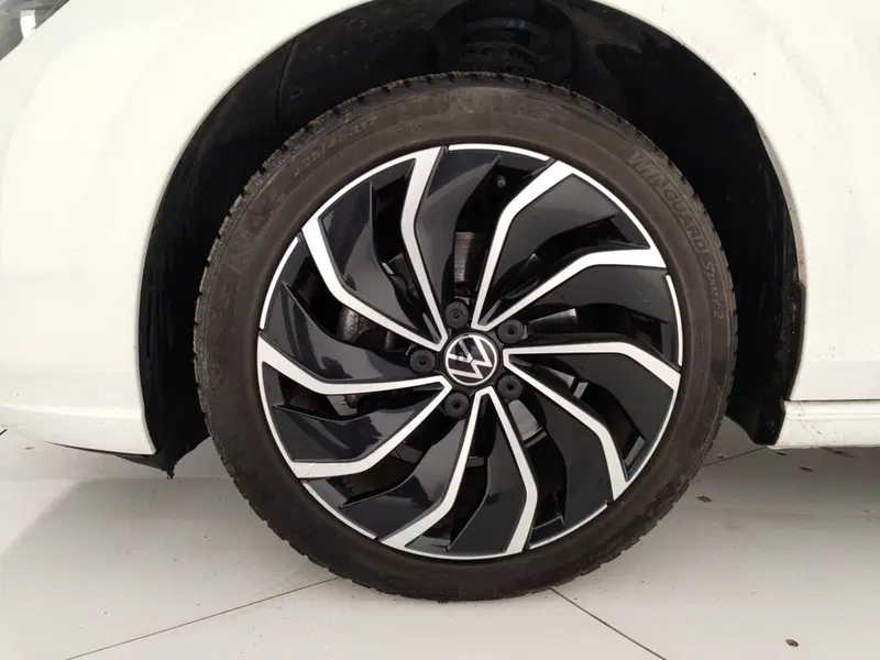 Volkswagen Golf usata a Massa-Carrara (6)