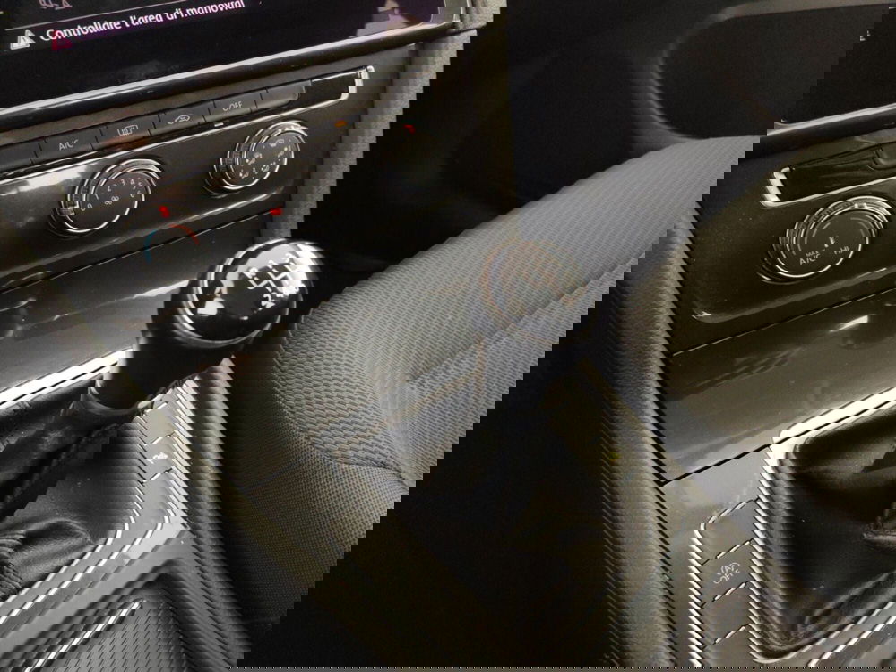 Volkswagen Golf usata a Massa-Carrara (11)