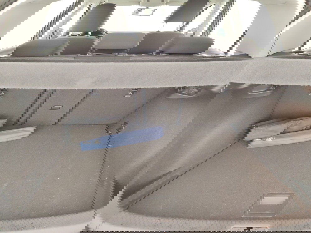 Volkswagen Golf usata a Massa-Carrara (16)