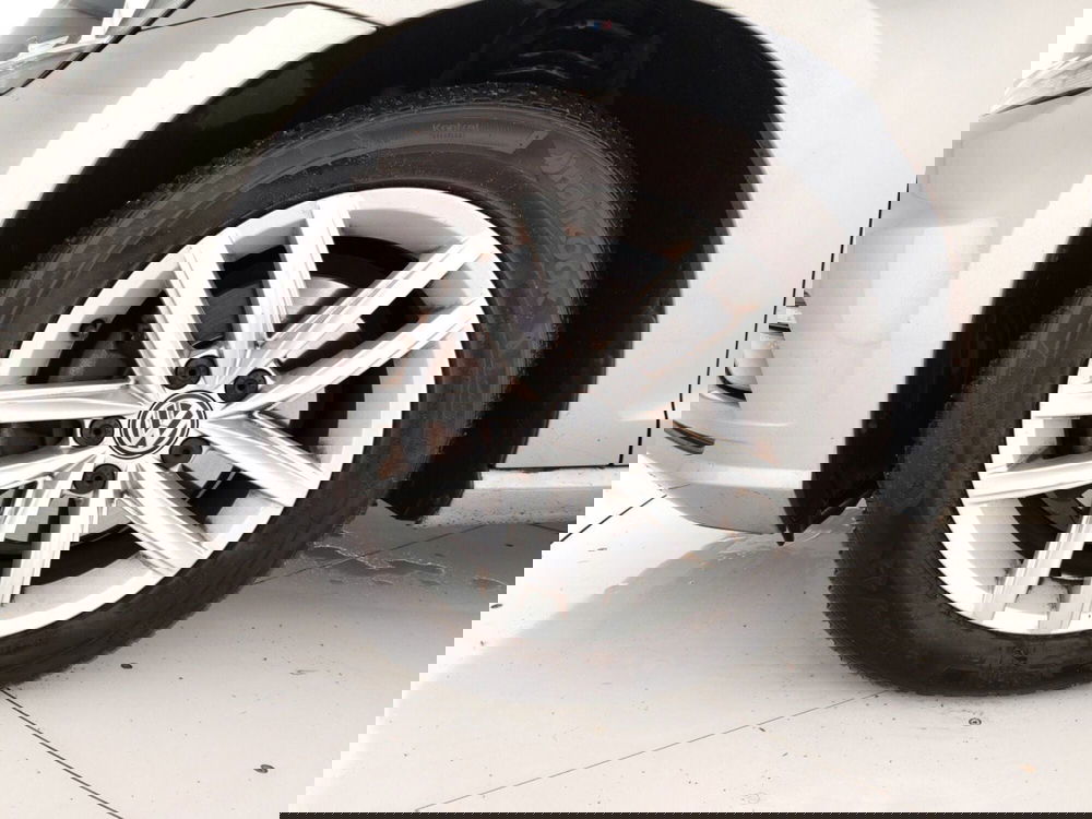 Volkswagen Golf usata a Massa-Carrara (6)