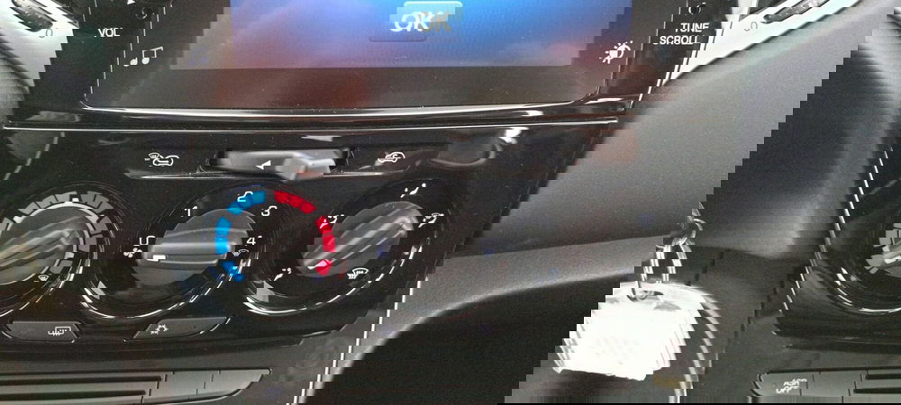 Lancia Ypsilon usata a Treviso (17)