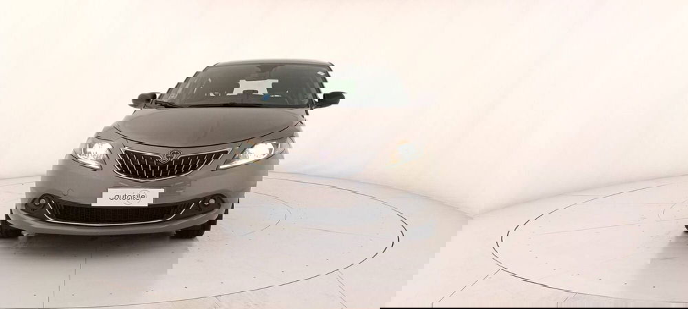 Lancia Ypsilon usata a Treviso (2)