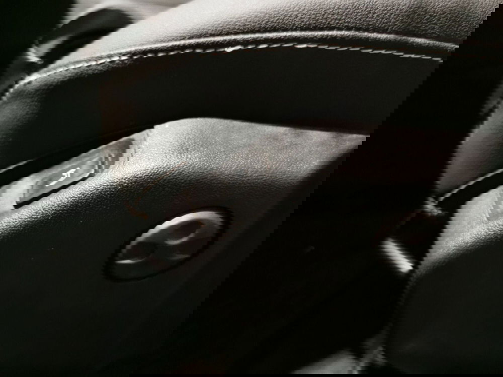 Opel Grandland X usata a Taranto (18)