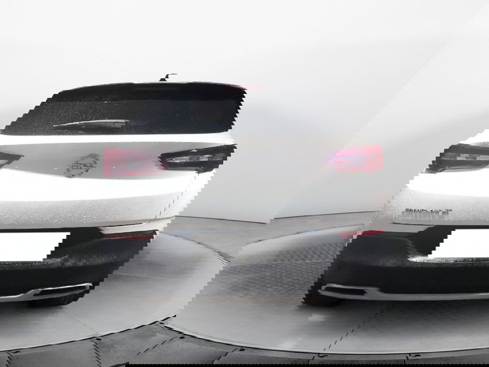 Opel Grandland X usata a Taranto (4)