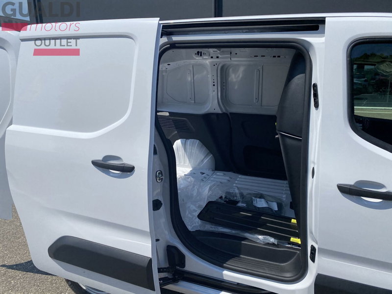 Opel Combo Furgone nuova a Modena (12)