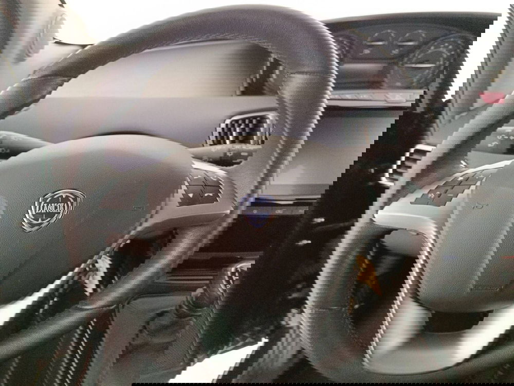 Lancia Ypsilon usata a Treviso (13)