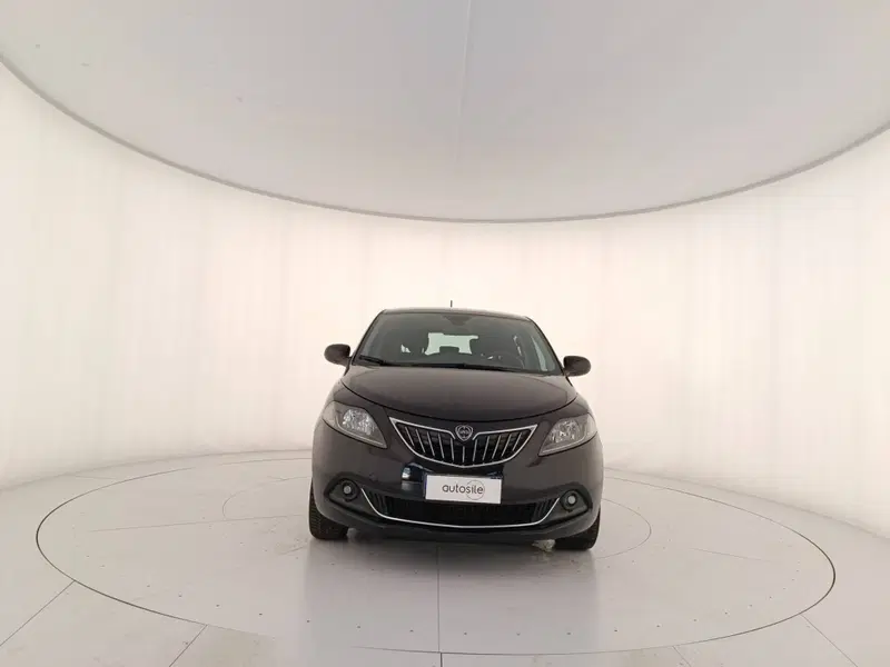 Lancia Ypsilon usata a Treviso (2)
